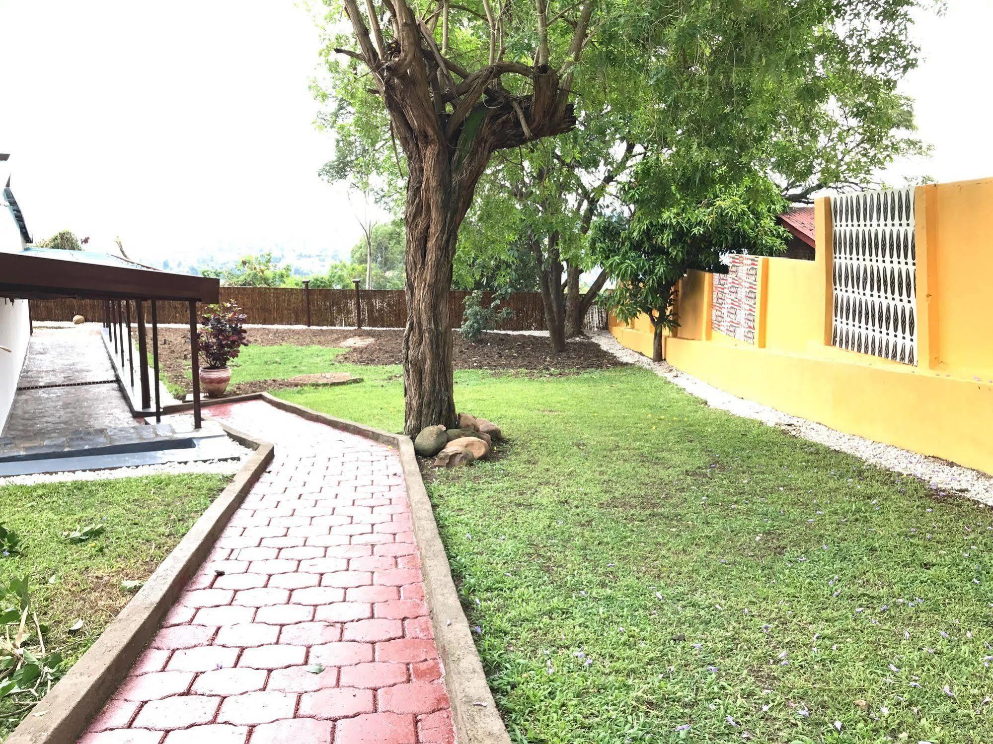 كيغالي Inside Afrika Boutique Hotel المظهر الخارجي الصورة
